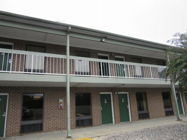 Days Inn by Wyndham Columbia NE Fort Jackson image 20