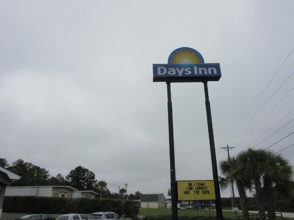 Days Inn by Wyndham Columbia NE Fort Jackson image 22